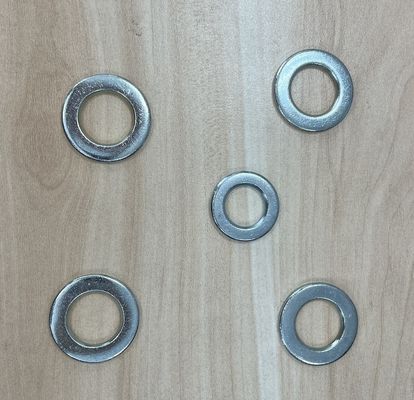 EN14399-6 무거운 세탁기 M12-M36 S45C/40CR 흑산화물